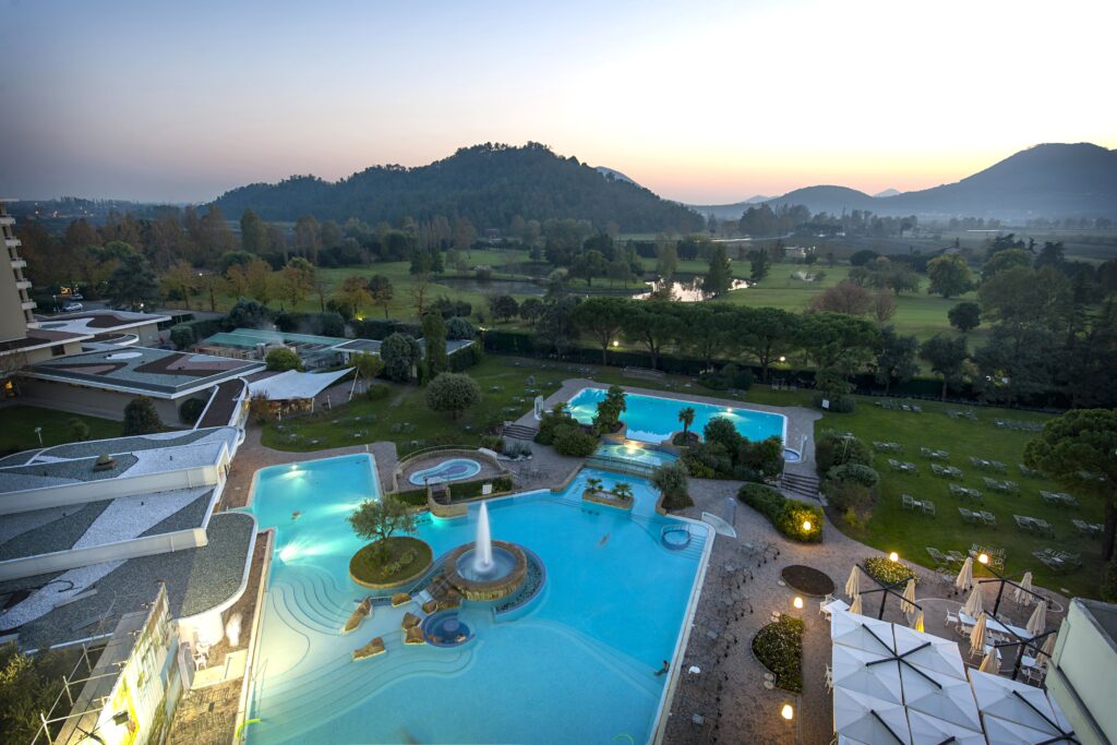 hotel con piscine